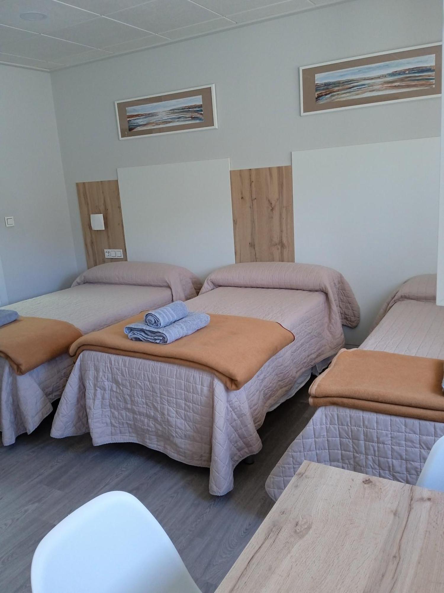 Hostal La Morenica 비예나 외부 사진